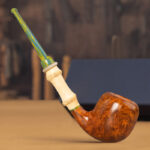 Rustikale Freehand-Pfeife im nordischen Stil