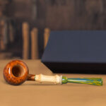 Freehand-Pfeife aus Dornbusch im nordischen Stil