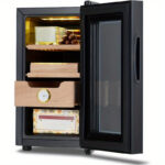 Kompakter elektrischer Humidor für Zuhause