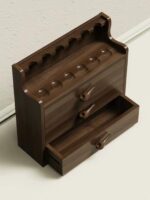 Handgefertigter Pfeifenschrank nach Maß