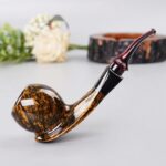 Bruyèrewurzel pfeife rauchen