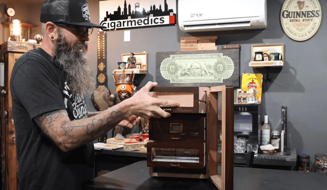 Wie funktioniert ein Humidorschrank?
