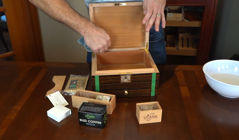 Cannabis Humidors