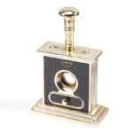 Tischmodell Zigarrenschneider Geschenkbox