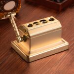 Tisch-Zigarrenschneider Gold Nahaufnahme