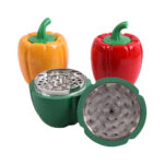 Grinder Metall mit Sieb in Chili-Optik Personalisierbar – Seitenansicht
